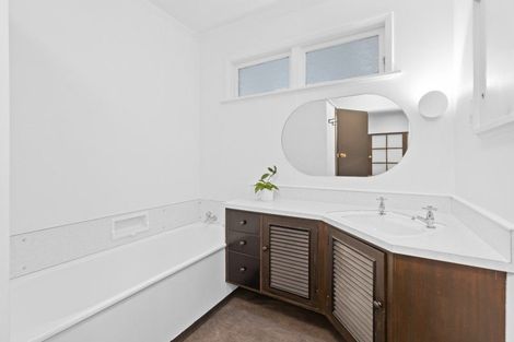 Photo of property in 50 Windsor Street, Terrace End, Palmerston North, 4410