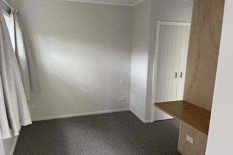 Photo of property in 2 Convent Road, Bluff Hill, Napier, 4110