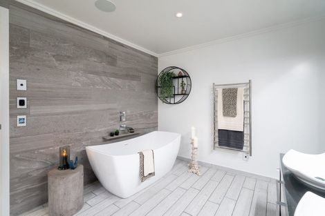 Photo of property in 1 Ashford Avenue, Prebbleton, 7604