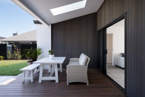 Photo of property in 25 Isobel Hodgson Drive, Cambridge, 3434