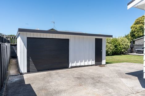Photo of property in 15c Breckons Avenue, Nawton, Hamilton, 3200