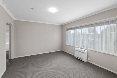 Photo of property in 4 Eton Place, Levin, 5510