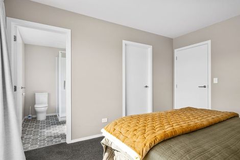 Photo of property in 21 Guano Crescent, Cromwell, 9310