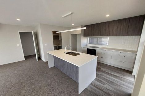 Photo of property in 18 Eccles Place, Halswell, Christchurch, 8025