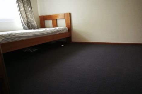 Photo of property in 3/104 Hinau Street, Riccarton, Christchurch, 8041