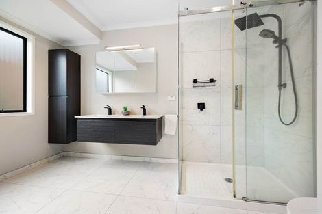 Photo of property in 15 Orangewood Drive, Northpark, Auckland, 2013
