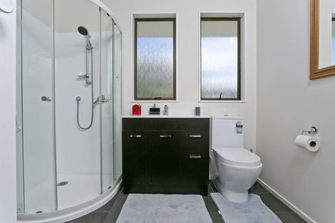 Photo of property in 4/85 Hutchinson Avenue, New Lynn, Auckland, 0600