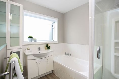 Photo of property in 10a Merrin Street, Avonhead, Christchurch, 8042