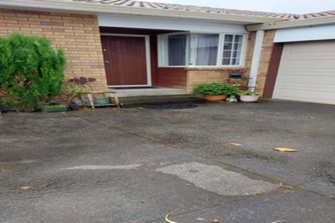 Photo of property in 32a Cutler Street, New Lynn, Auckland, 0600