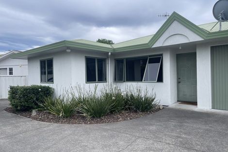 Photo of property in 2/43a O'dowd Road, Taradale, Napier, 4112