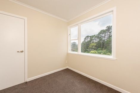 Photo of property in 58 Garden Road, Northland, Wellington, 6012
