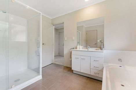 Photo of property in 5 Rosella Drive, Welcome Bay, Tauranga, 3112