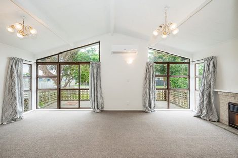 Photo of property in 83 Donovan Road, Paraparaumu Beach, Paraparaumu, 5032