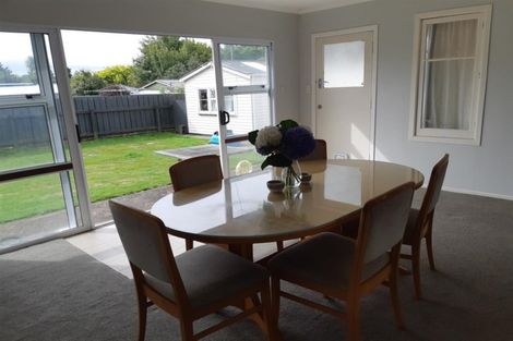 Photo of property in 8 Seyton Street, Stratford, 4332