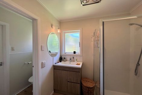 Photo of property in 23 Paton Avenue, Te Atatu South, Auckland, 0610