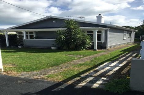 Photo of property in 88 Tukapa Street, Westown, New Plymouth, 4310