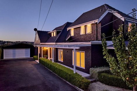 Photo of property in 53 Seaview Road, Paremata, Porirua, 5024