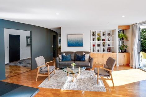 Photo of property in 32 Kilmarnock Street, Riccarton, Christchurch, 8011