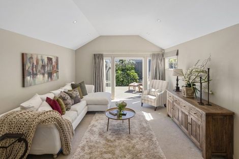 Photo of property in 14 Kenmure Place, Bethlehem, Tauranga, 3110