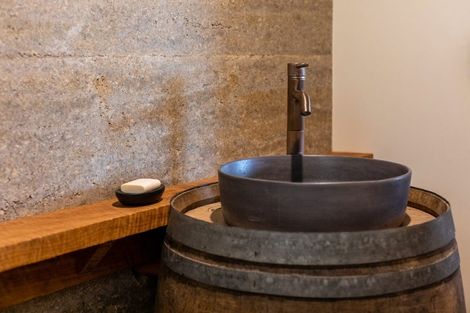 Photo of property in 16 Pennyroyal Place, Te Kamo, Kamo, 0185