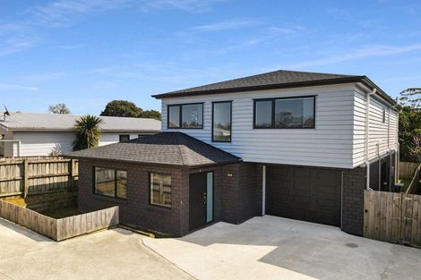 Photo of property in 18a Riverpark Crescent, Henderson, Auckland, 0610