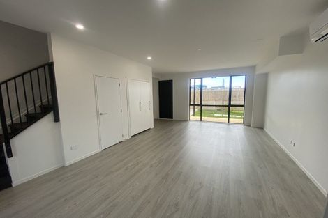 Photo of property in 13b Serjeant Street, Henderson, Auckland, 0612