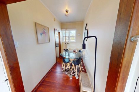 Photo of property in 534 Featherston Street, Roslyn, Palmerston North, 4414
