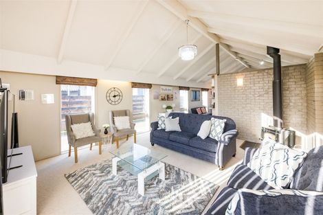 Photo of property in 40 Terry Crescent, Milson, Palmerston North, 4414