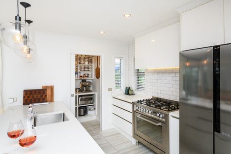 Photo of property in 111 James Line, Kelvin Grove, Palmerston North, 4414