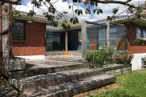 Photo of property in 103 Prince Regent Drive, Half Moon Bay, Auckland, 2012