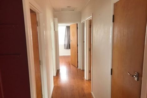 Photo of property in 1/20 O'donn Avenue, Beach Haven, Auckland, 0626