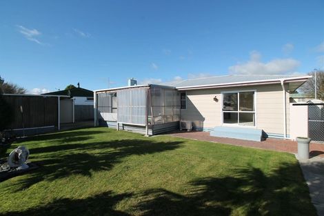 Photo of property in 8 Ngatuku Place, Tokoroa, 3420