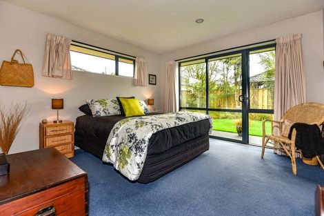 Photo of property in 11 Mahlet Street, Northwood, Christchurch, 8051