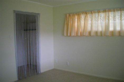Photo of property in 149 Botany Road, Botany Downs, Auckland, 2010