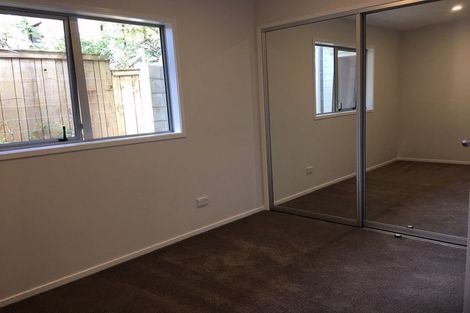 Photo of property in 15 Unsworth Drive, Unsworth Heights, Auckland, 0632