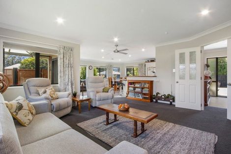 Photo of property in 2 Bransley Grove, Katikati, 3129