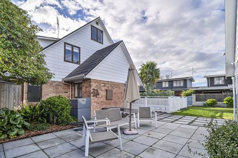 Photo of property in 609 Roberts Street, Hastings, 4122