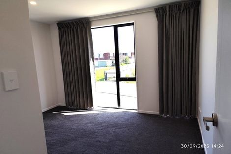 Photo of property in 4 Chatsworth Crescent, Pakuranga Heights, Auckland, 2010