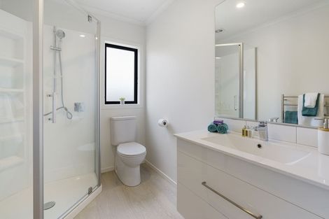 Photo of property in 9u1 Surrey Street, Tawa, Wellington, 5028