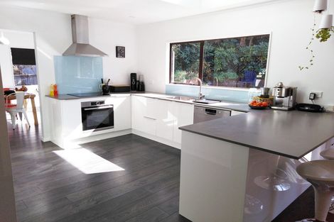 Photo of property in 22 Satara Crescent, Khandallah, Wellington, 6035