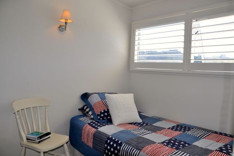 Photo of property in 8 Queen Street, Waihi Beach, 3611