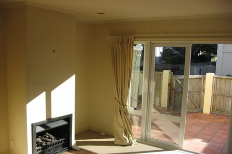 Photo of property in 15/28u Hobson Street, Thorndon, Wellington, 6011