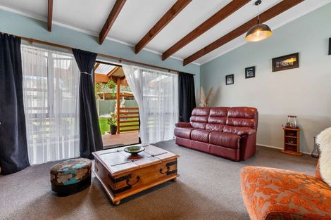 Photo of property in 7 Amber Place, Pukehangi, Rotorua, 3015
