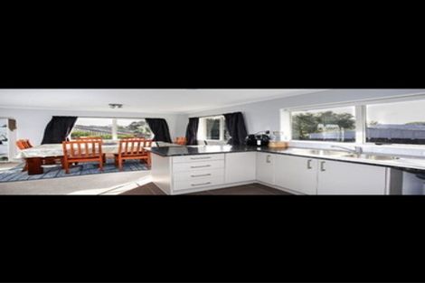 Photo of property in 12 Prado Drive, Pukekohe, 2120