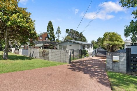 Photo of property in 6a Puketaha Road, Swanson, Auckland, 0816