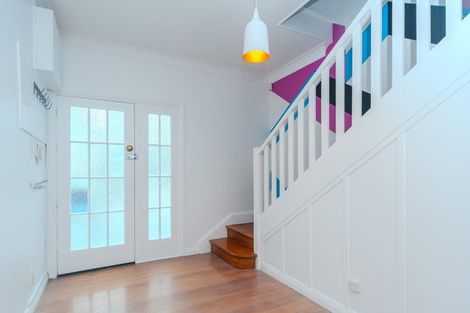 Photo of property in 100 Barnard Street, Wadestown, Wellington, 6012