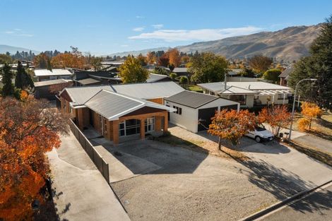 Photo of property in 63 Donegal Street, Cromwell, 9310