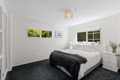 Photo of property in 2/4 Holt Avenue, Torbay, Auckland, 0630