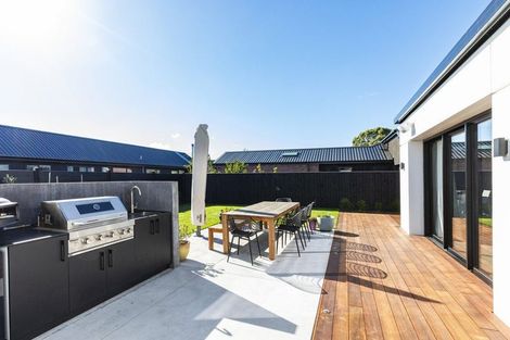 Photo of property in 7 Hobbs Lane, Harewood, Christchurch, 8051