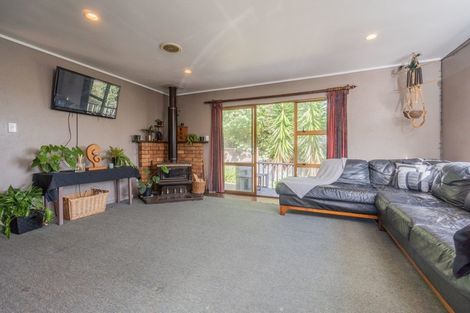Photo of property in 13 Wirihana Road, Titirangi, Auckland, 0604